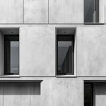 Właściwa obsługa zbiornika bezodpływowego w domu jednorodzinnym – kluczowe aspekty dla właścicieli nieruchomości